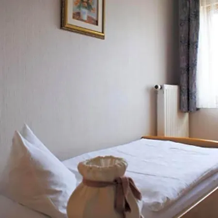 Gasthof-hotel-loewen Otel Hechingen